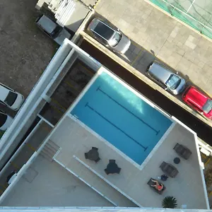 https://flat-beira-mar-recife.portodegalinhashotels.com